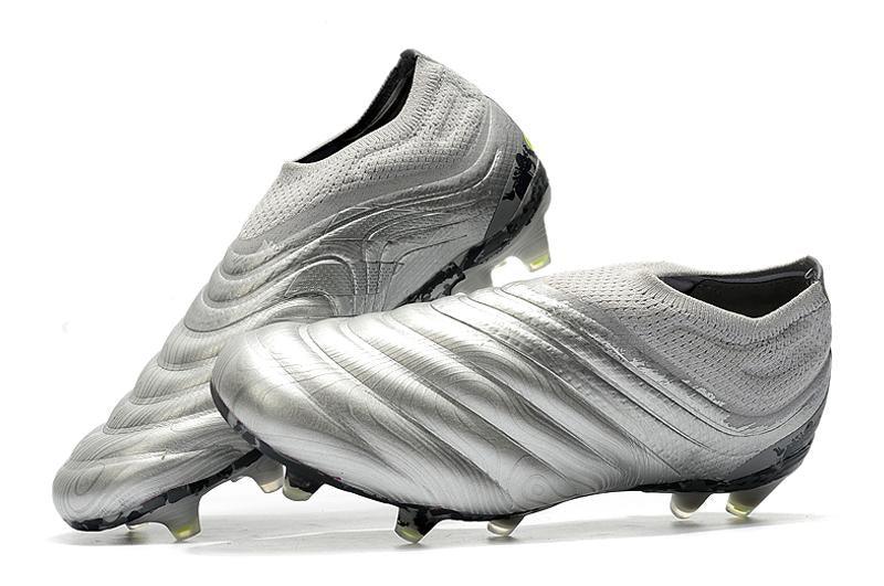 Chuteira Adidas Copa 20 Campo