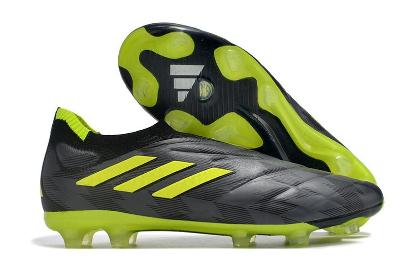 Chuteira Adidas Copa PureFirm Ground Campo