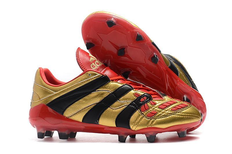 Chuteira Adidas Predator Accelerator Campo