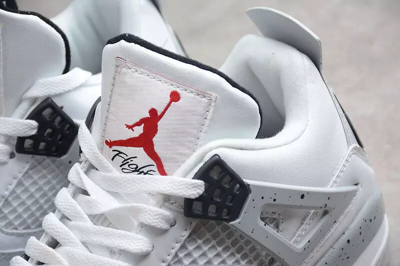 Air Jordan 4 Retro White Cement