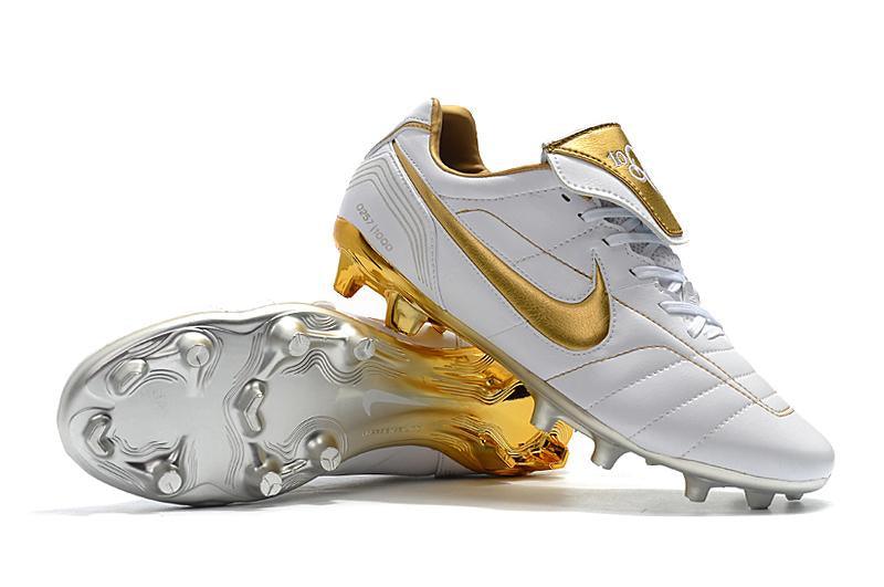 Chuteira Nike Tiempo Legend 7 R10 Elite Campo