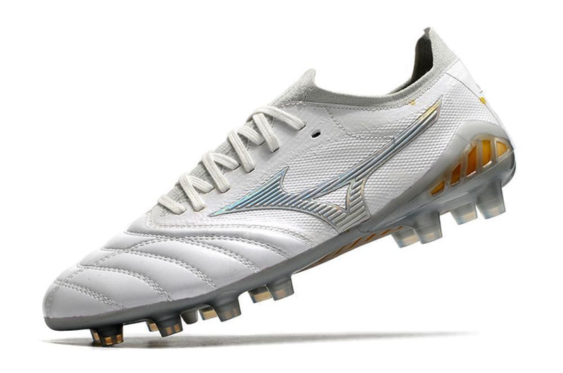 Chuteira Mizuno Morelia NEO III Campo