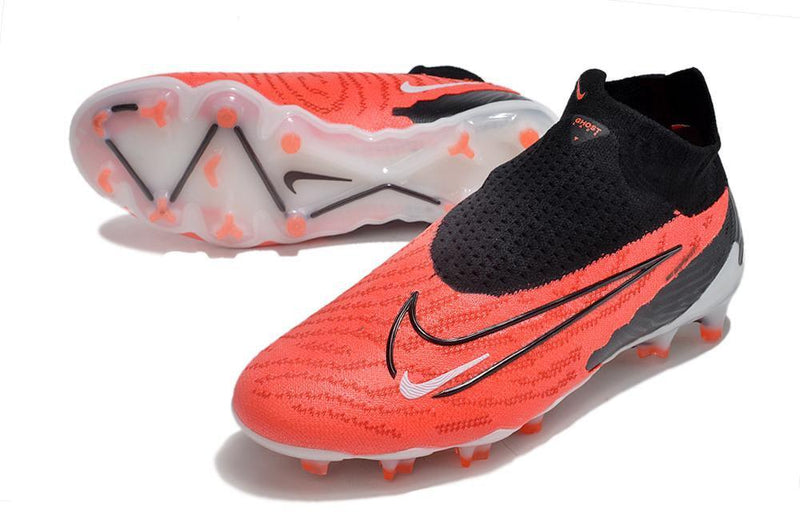 Chuteira Nike Phantom GX Elite FG Campo