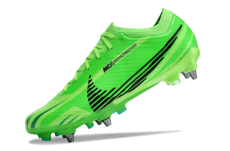 Chuteira Nike Mercurial Vapor XV Elite SG Campo