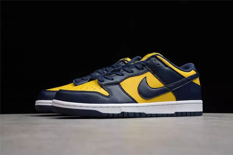 Nike SB Dunk Low Michigan