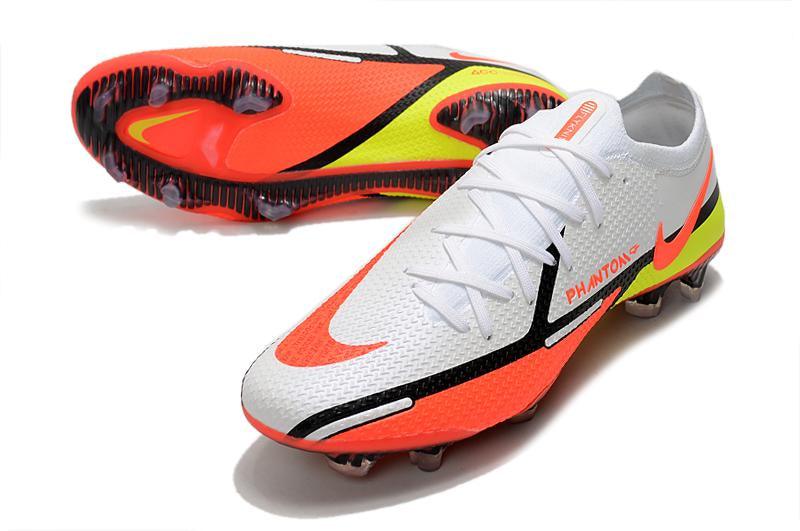 Chuteira Nike Phantom GT2 Elite Campo