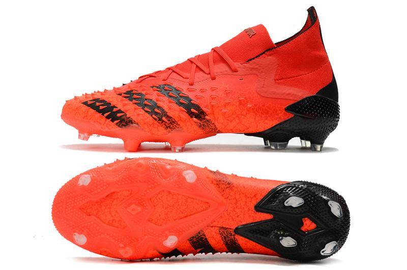 Chuteira adidas Predator Freak .1 Campo