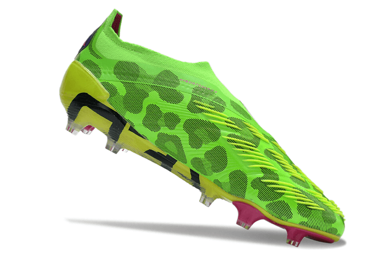 Chuteira Adidas Predator Laceless Campo