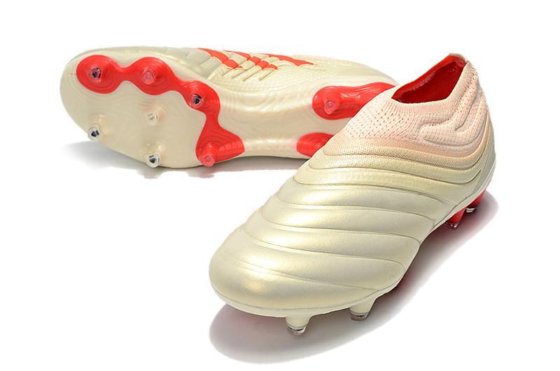 Chuteira Adidas Copa 19+ Campo