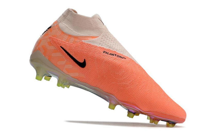 Chuteira Nike Phantom GX Elite FG Campo