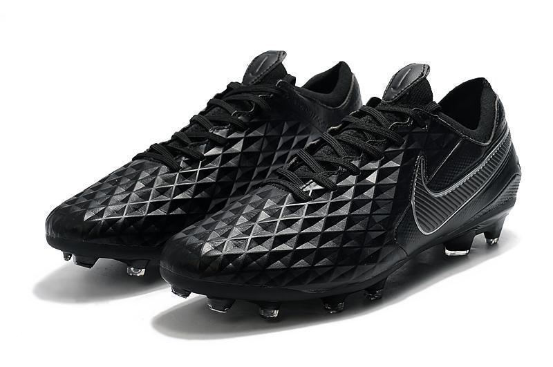 Chuteira Nike Tiempo Legend 8 Elite Campo