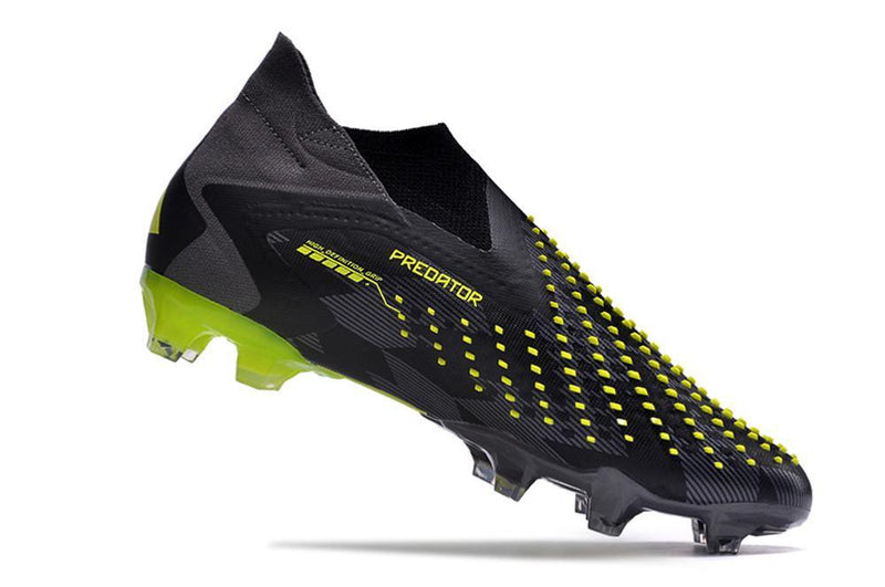 Chuteira adidas Predator Accuracy + Campo