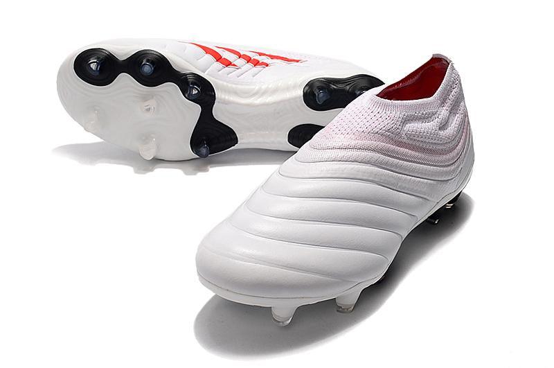 Chuteira Adidas Copa 19+ Campo