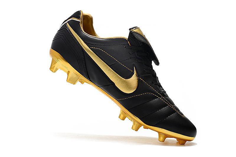 Chuteira Nike Tiempo Legend 7 R10 Elite Campo