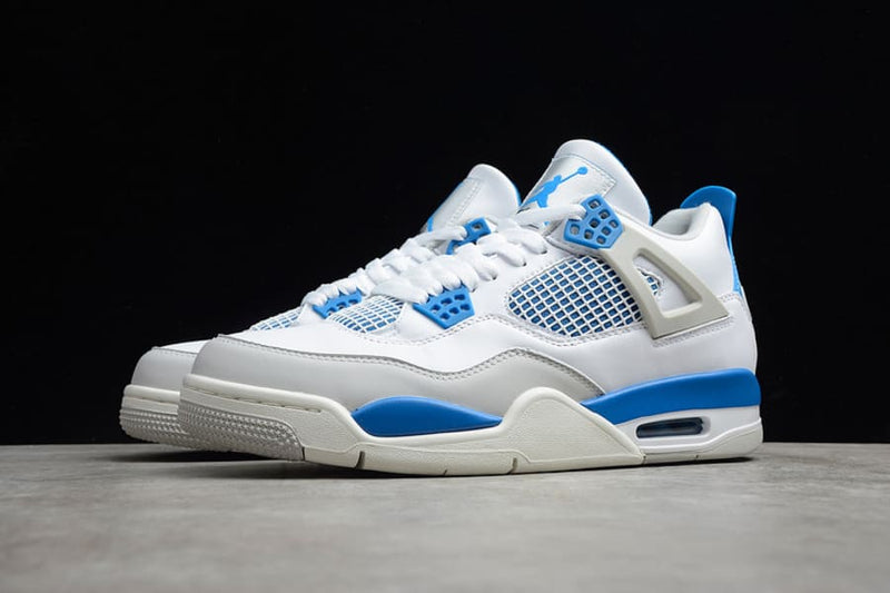 Air Jordan 4 Military Blue