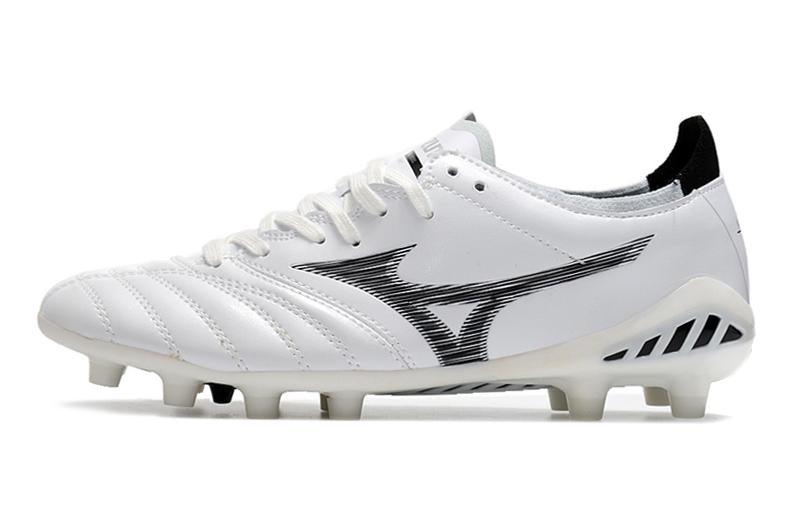 Chuteira Mizuno Morelia NEO III Campo