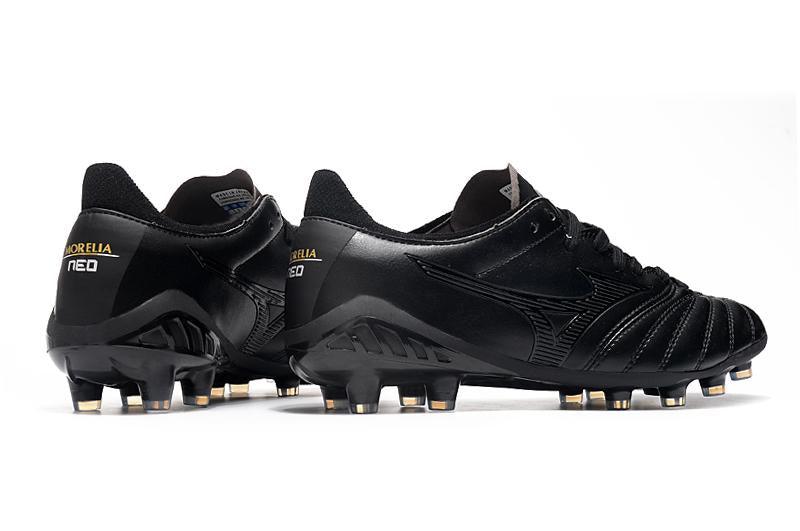 Chuteira Mizuno Morelia NEO III Campo