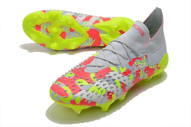 Chuteira adidas Predator Freak .1 Campo