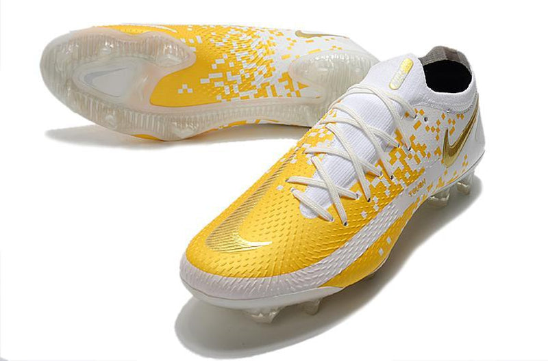 Chuteira Nike Phantom GT Elite Campo