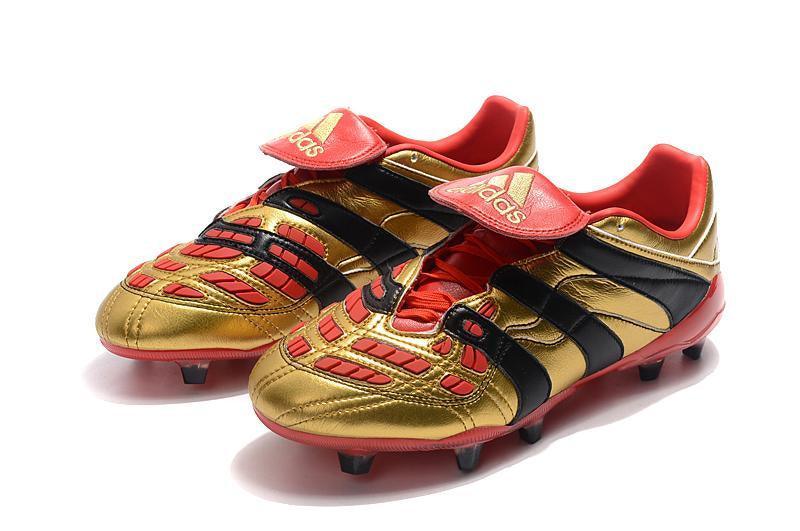 Chuteira Adidas Predator Accelerator Campo