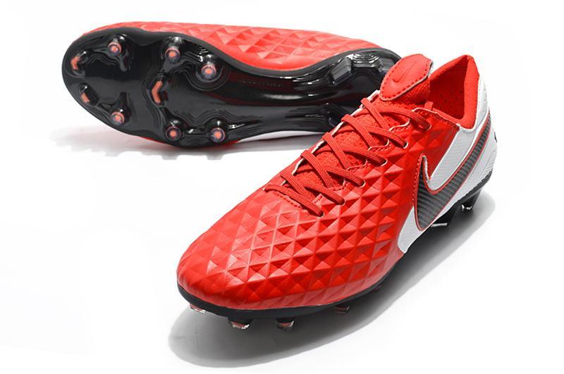 Chuteira Nike Tiempo Legend 8 Elite Campo