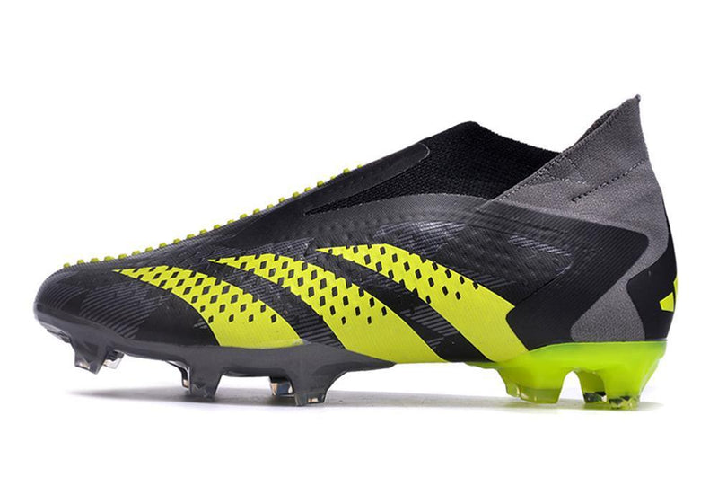 Chuteira adidas Predator Accuracy + Campo