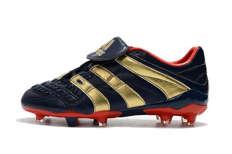 Chuteira Adidas Predator Accelerator Campo