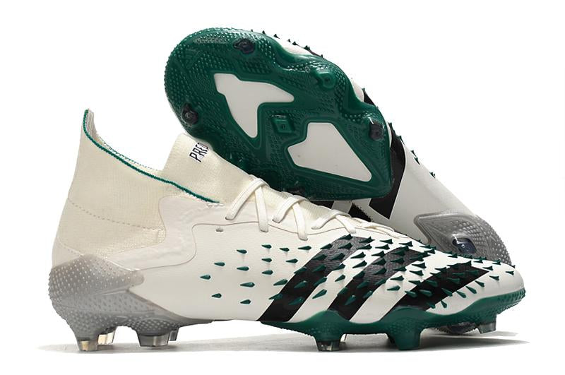 Chuteira adidas Predator Freak .1 Campo