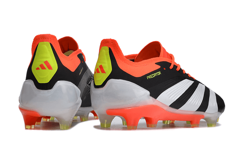 Chuteira adidas Predator Campo