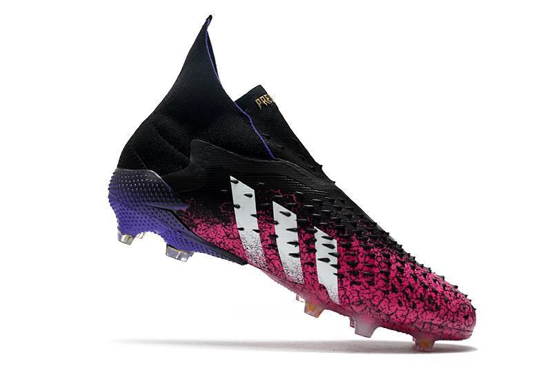 Chuteira adidas Predator Freak+ Campo