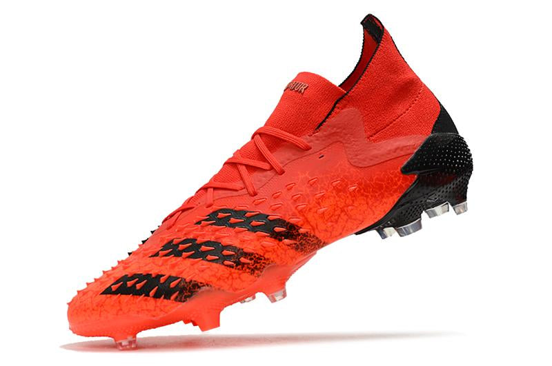 Chuteira adidas Predator Freak .1 Campo