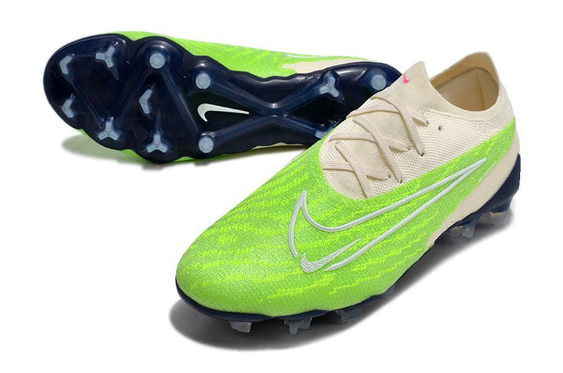 Chuteira Nike Phantom GX Low Elite FG Campo