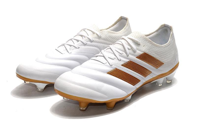 Chuteira Adidas Copa 20.1 Campo