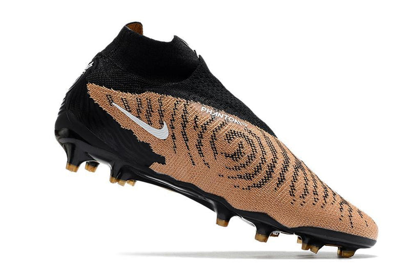 Chuteira Nike Phantom GX Elite FG Campo