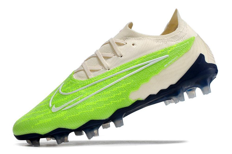 Chuteira Nike Phantom GX Low Elite FG Campo