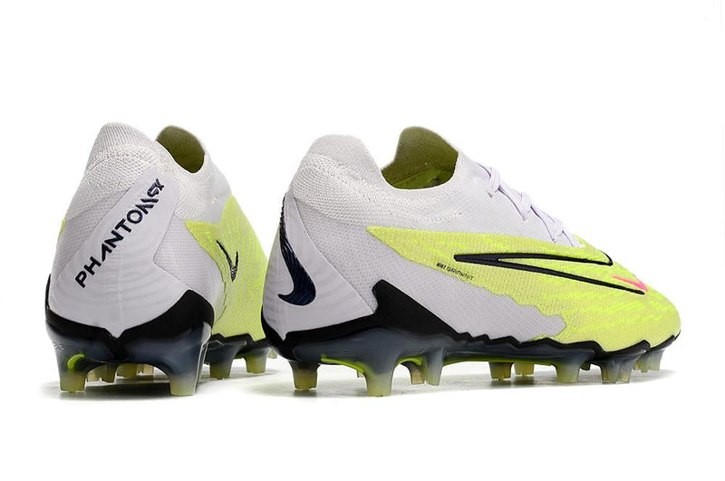 Chuteira Nike Phantom GX Low Elite FG Campo