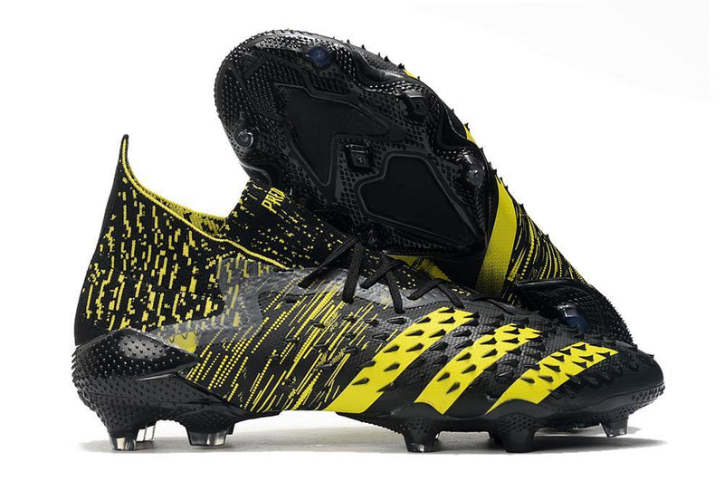 Chuteira adidas Predator Freak .1 Campo