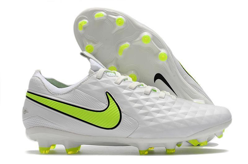 Chuteira Nike Tiempo Legend 8 Elite Campo