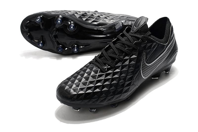 Chuteira Nike Tiempo Legend 8 Elite Campo