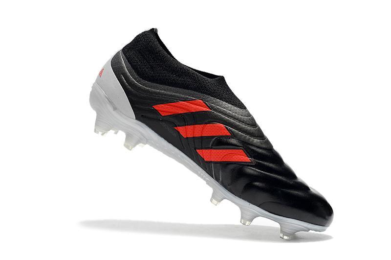 Chuteira Adidas Copa 19+ Campo