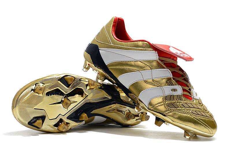 Chuteira Adidas Predator Accelerator Campo