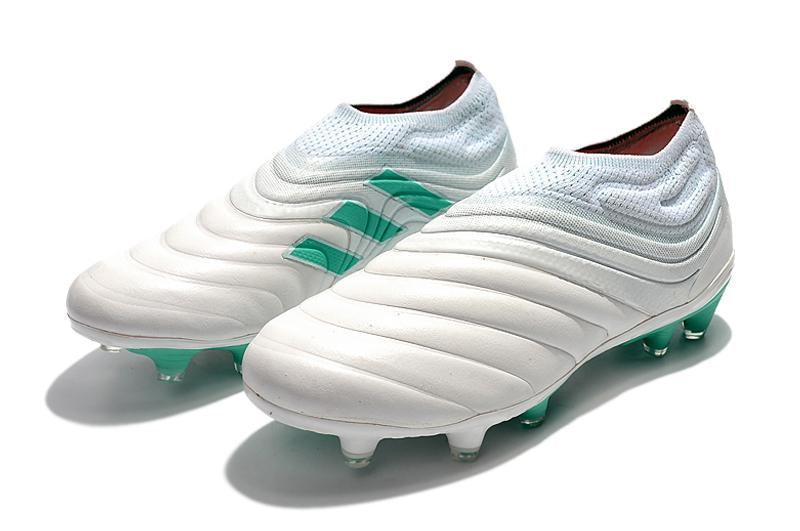 Chuteira Adidas Copa 19+ Campo