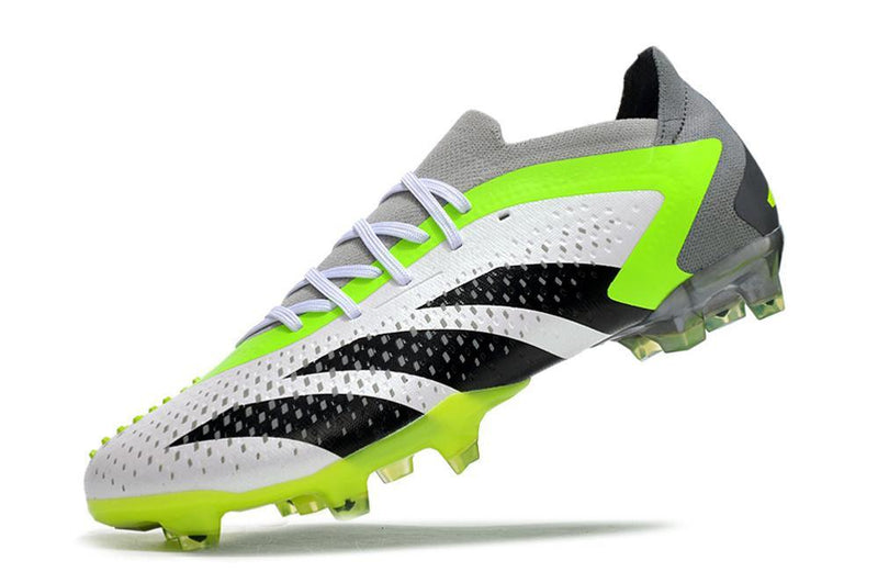 Chuteira adidas Predator Accuracy 1 Campo