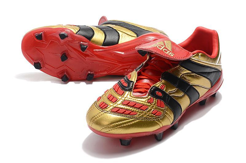 Chuteira Adidas Predator Accelerator Campo