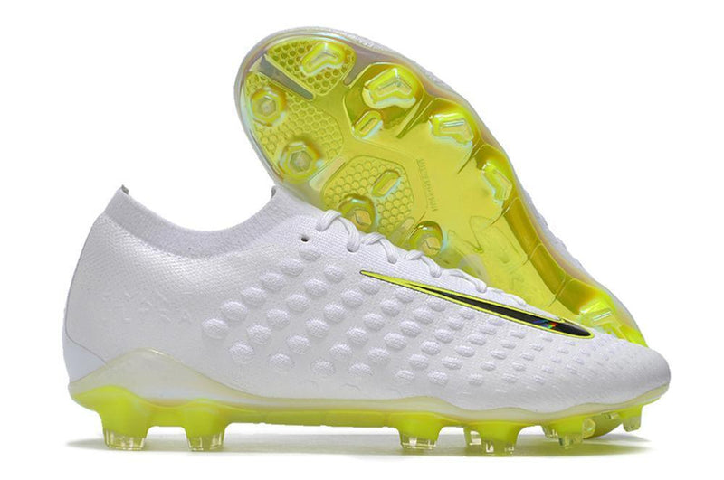 Chuteira Nike Phantom Ultra Venom Campo