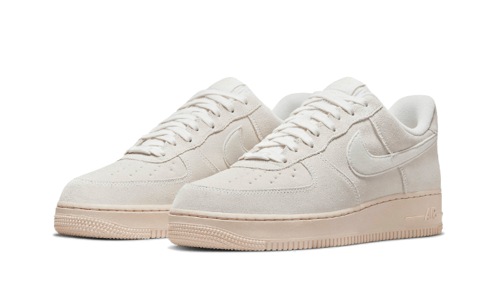 Nike Air Force 1 Low Winter Premium Summit White