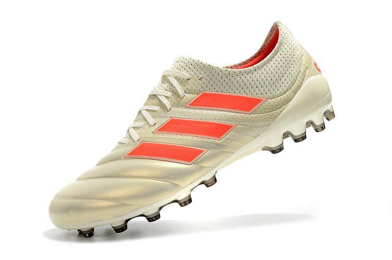 Chuteira Adidas Copa 19.1 Campo