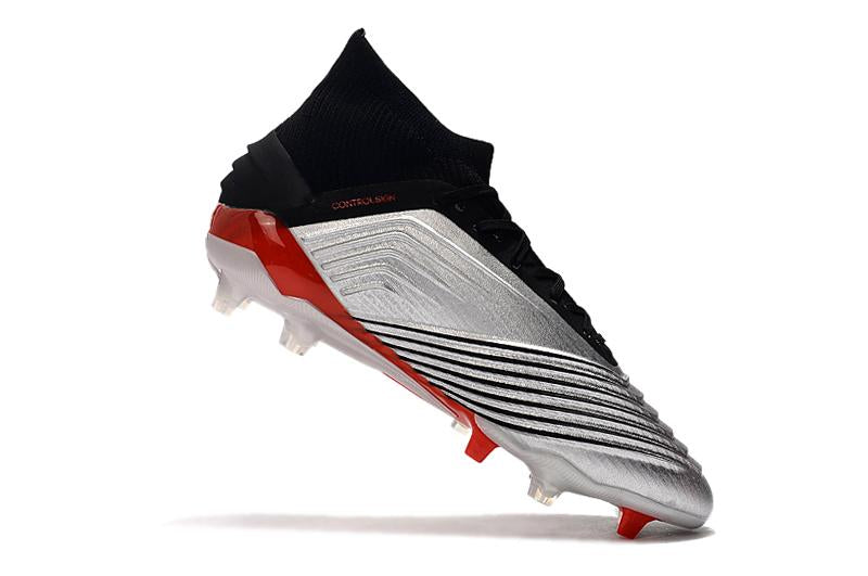 Chuteira Adidas Predator 19.1 Campo