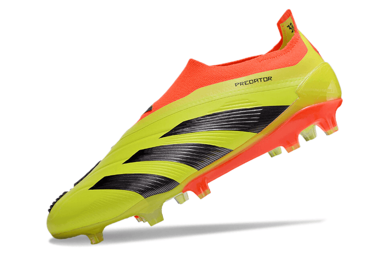 Chuteira Adidas Predator Laceless Campo