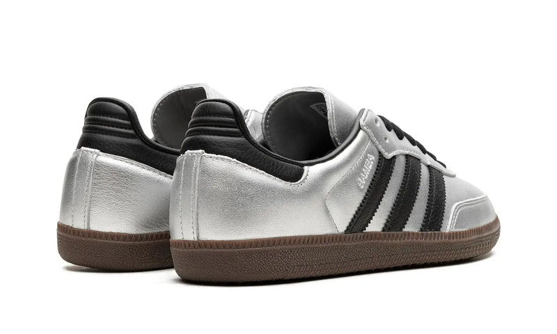 Tênis Adidas Samba OG Feminino "Silver Metallic Black Gum" Prata